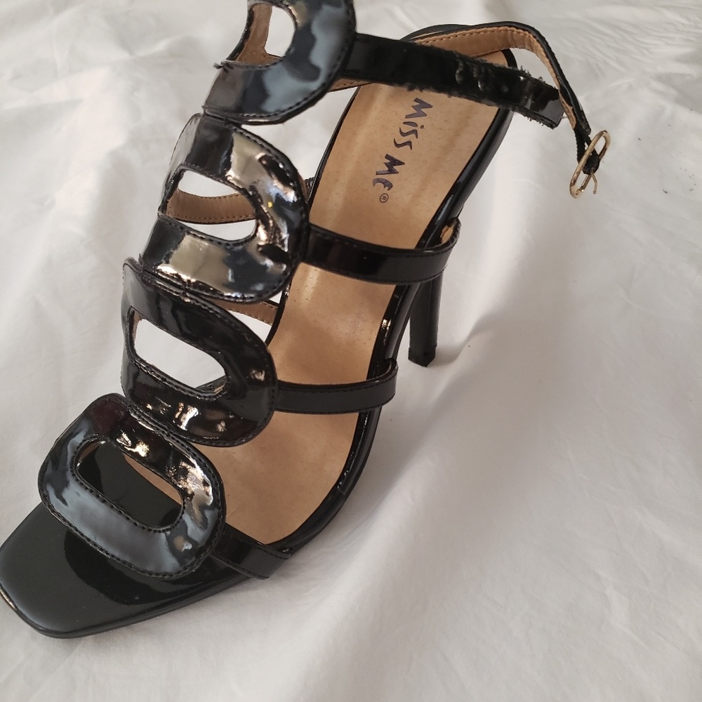 high heels - Picture 4 of 5
